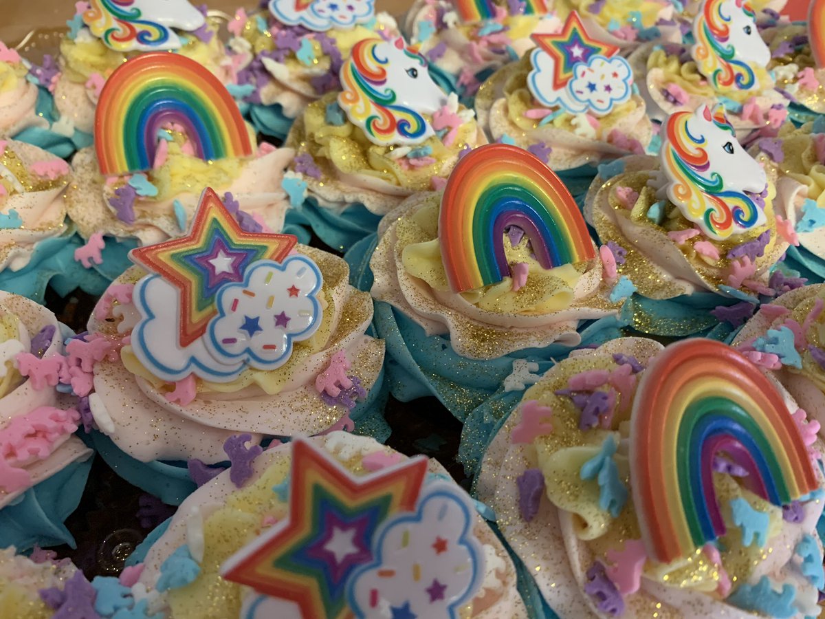 Cottontop1968's tweet photo. Open today 12-8pm #Cupcakes #Cakes #Cannolis #Chocolate #Saltwatertaffy #Fudge #Sweettreats #Customcakes #Cookies #Partyfavors #Brownies #Icecream #Milkshakes #Candy #Dippedpretzels #Oreos #Belmar #Jerseyshore #Shoplocal #Avon #Wall #Springlake #Sharkriver #Bradleybeach #Howell https://t.co/2qes1rPfab