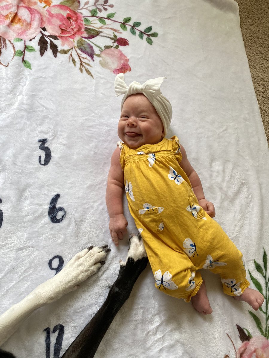Jordyn___Marie's tweet photo. Happy One Month to my biggest blessing ❤️ https://t.co/1Wznk0Bvdq