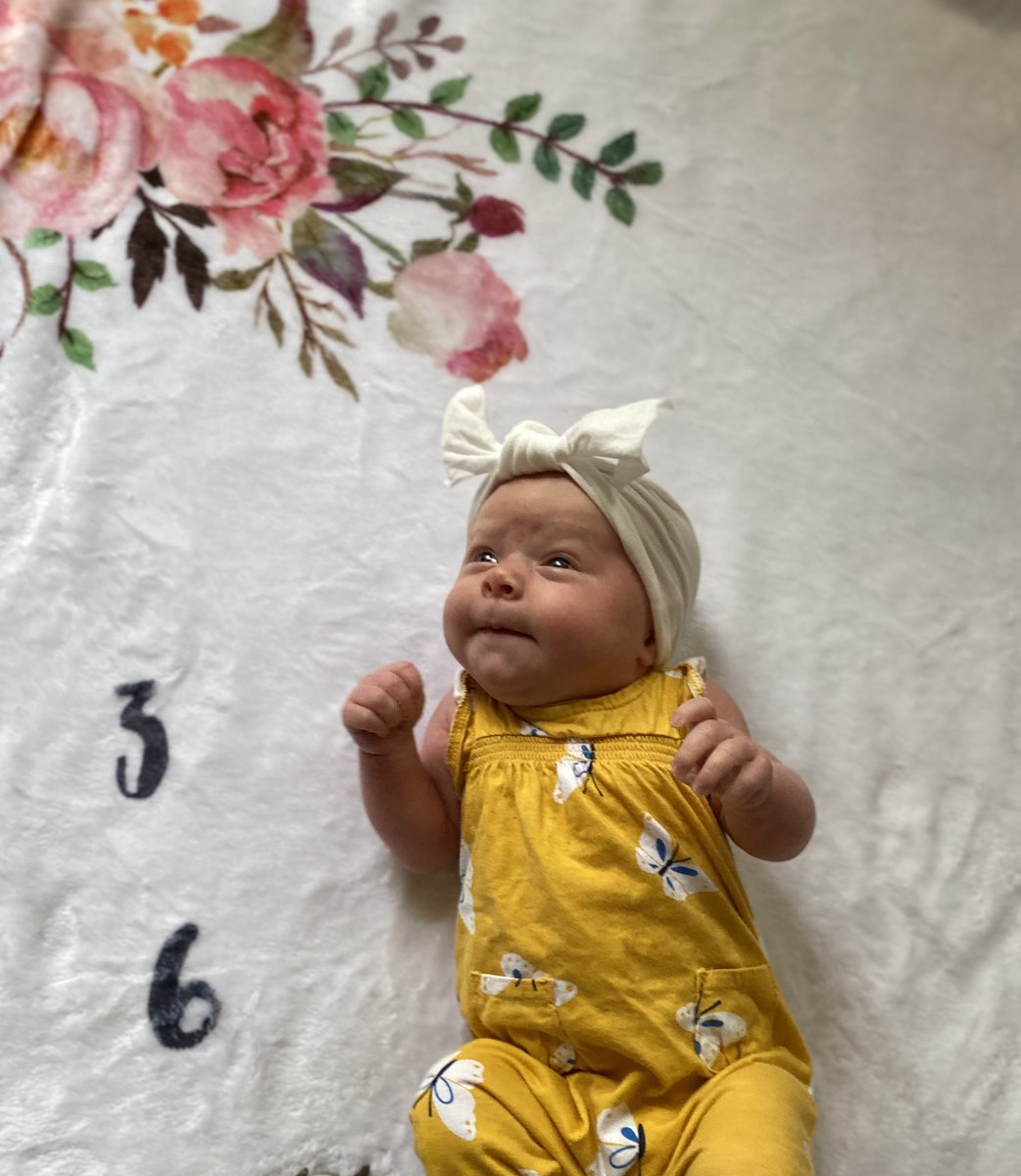 Jordyn___Marie's tweet photo. Happy One Month to my biggest blessing ❤️ https://t.co/1Wznk0Bvdq