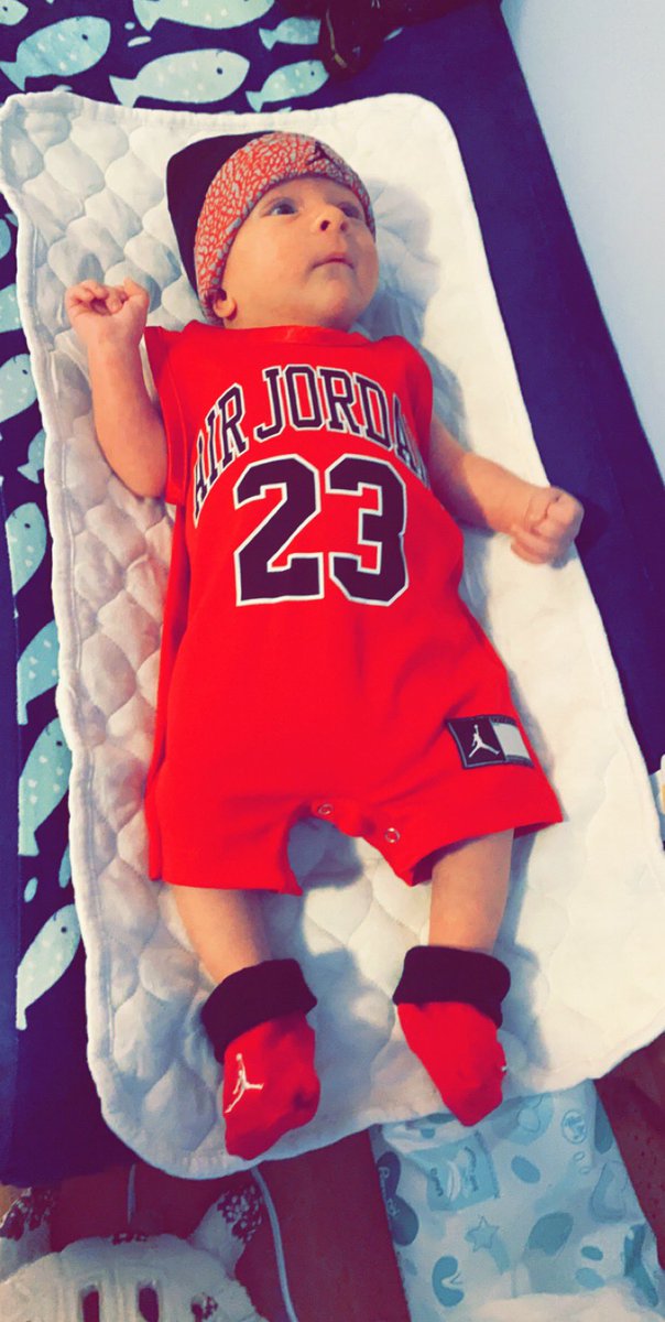 KDyer_10's tweet image. Barrett is ready to roll in his Air Jordan outfit!  Love this little dude so much ! ❤️❤️❤️🏀🏀🏀🔥🔥🔥🔥🔥