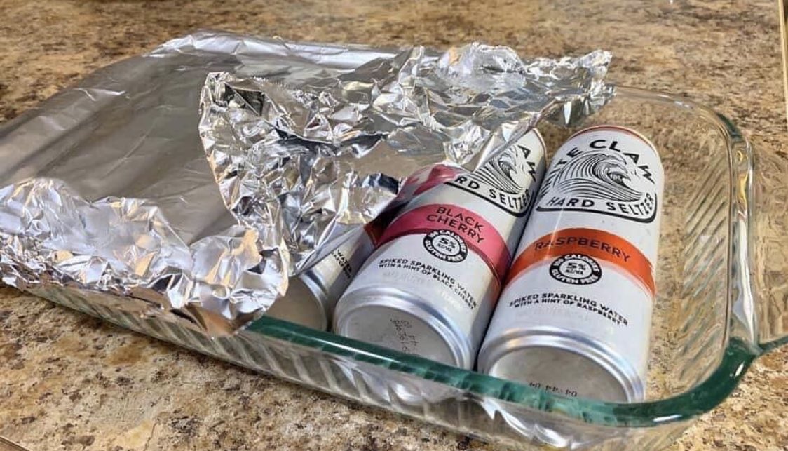 RichOToole's tweet image. Me showing up to the bbq like...