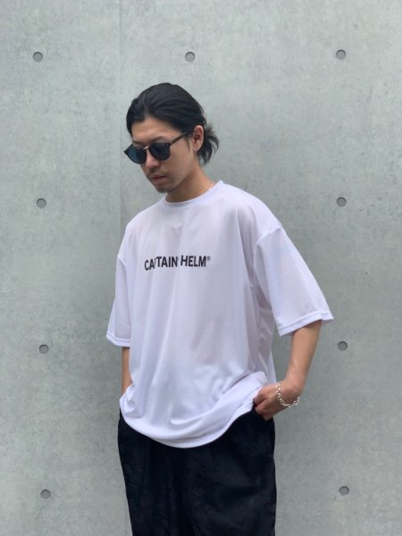 ジャニーズ私物調査隊 Sur Twitter 8 22 メレンゲの気持ち Vtrにて ジャニーズwest 濵田崇裕 私服 ブランド Captains Helm カラー ホワイト 価格 9 350円 T Co Nkxtpxhgqe