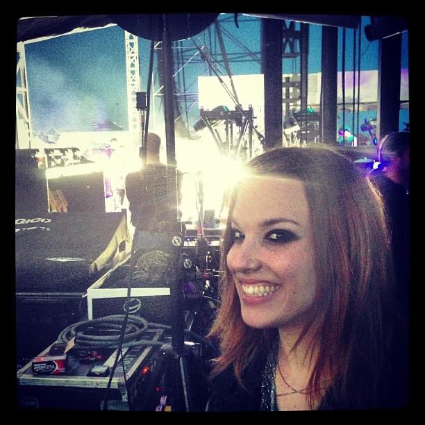 - ur camera roll if lzzy hale was ur gf - a thread