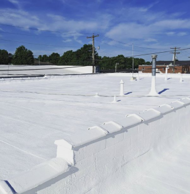 NCFI's tweet photo. Repost from Andy Anderson: Another spray foam roof down. #SRIcontractors #gracoreactor #graco833 #NCFI #sprayfoam #roofing #sprayfoamroof #efficient #EnduraTech #SPF https://t.co/EGnWorIX0F