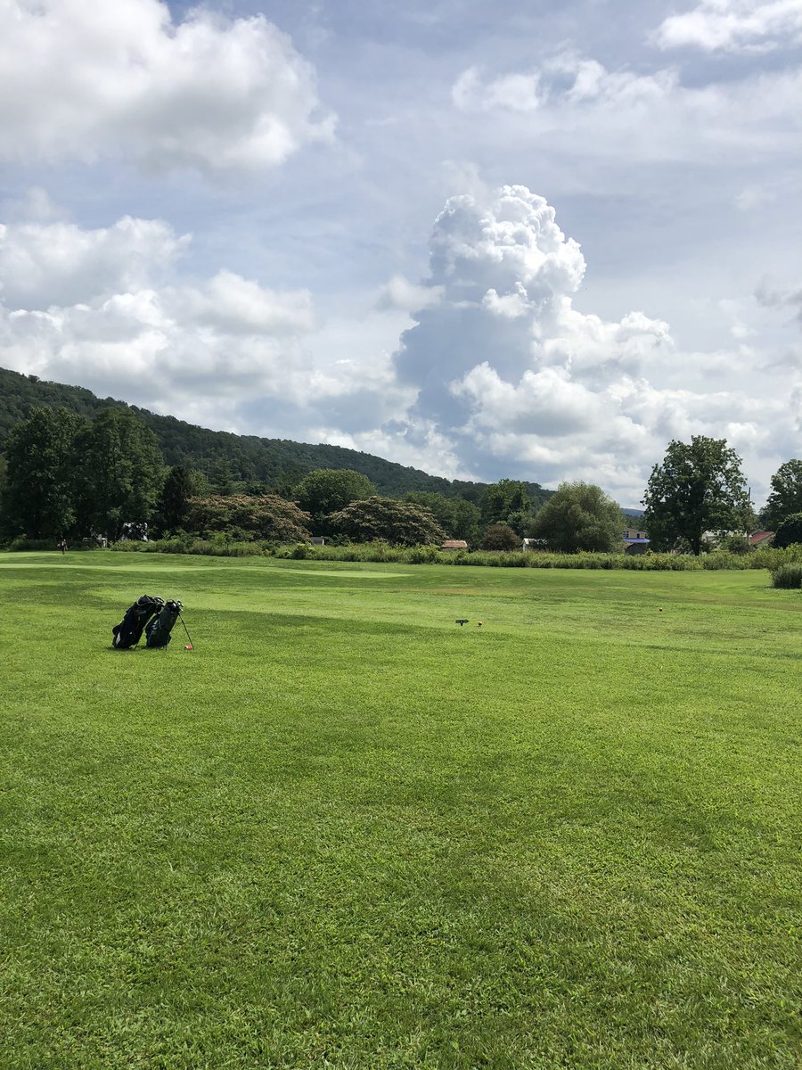 eanderso86's tweet photo. SH9 today! Ballyhack on Tuesday!  @GolfersJournal @CaseyFBannon what kind of world is this?! https://t.co/5AqhYTyirD