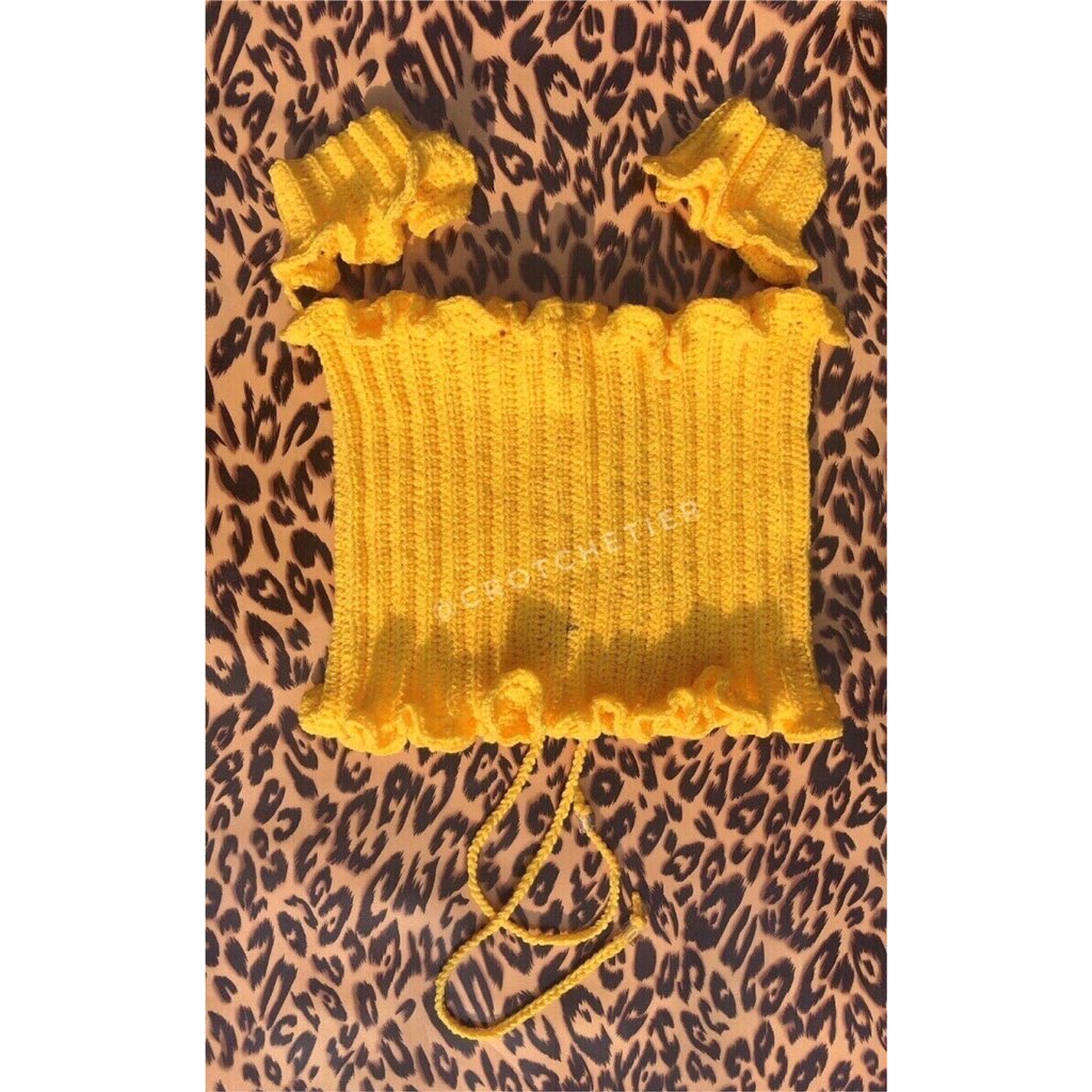 crotchetier's tweet photo. You can have this custom made for you, just send a DM 🙏🙏
Please retweet so my customers can see this. 
#crochet #crochetaddict #crocheting https://t.co/p2Wfndj4Zt