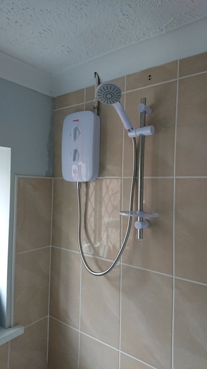 ELMATelectrical's tweet image. Before and after (electric shower swap)
