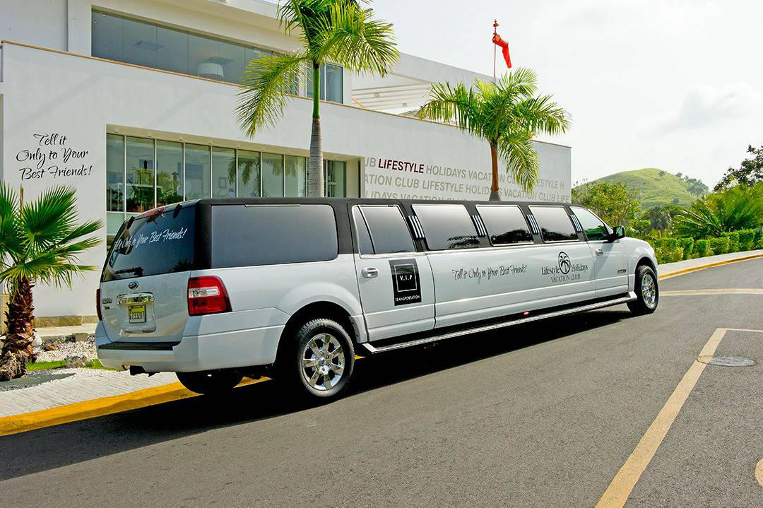 LifestyleHVC's tweet photo. On Saturday's we travel by Limo 😎
________________

Los sábados viajamos en Limo 😎
 
#ALifestyleLikeNoOther #MoreThanAlifestyle #TheLifestyleYouDeserve #LHVC #LHVCLOVE2020 #LHVCares https://t.co/uOALXfCjfG