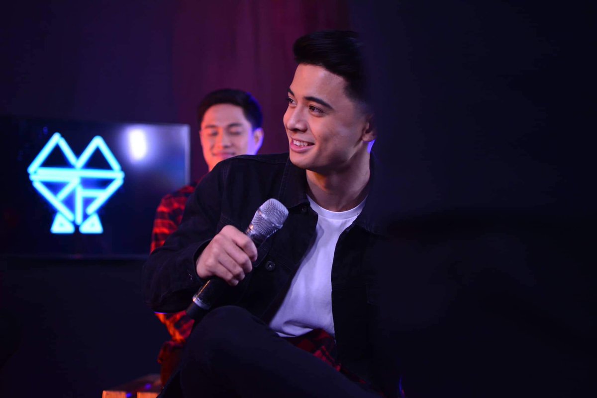 cessymayo's tweet photo. Almost a year na din pala na hindi kita nakikita in person, super miss na kita russ :<< Stay healthy and more foods to come to your tummy hehhee. iloveyou blue hearts @rusreymusic

#Happy22ndBday RUSSELL https://t.co/sqlq00wO0N
