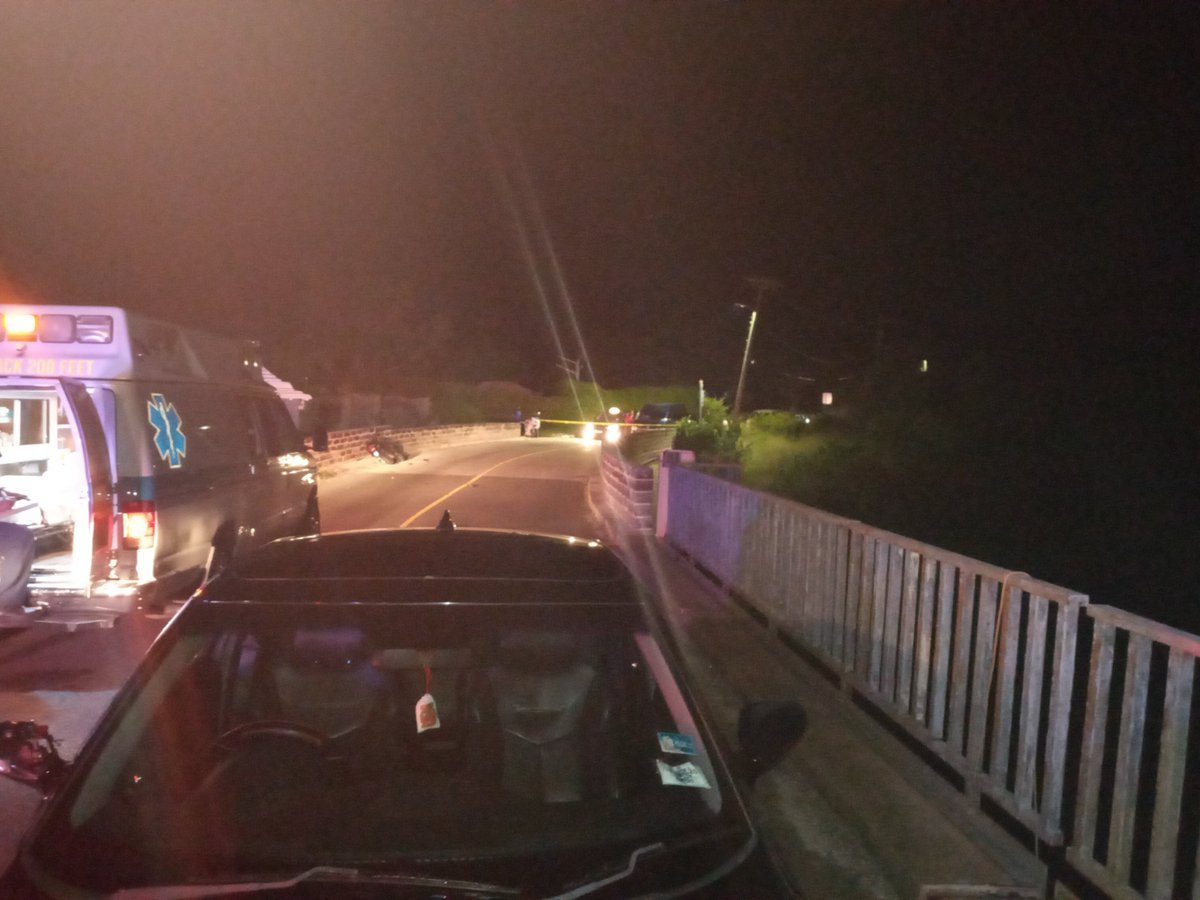 bps_rpu's tweet photo. Serious RTC at Swing Bridge  St. Georges, the road is only open to foot traffic while we conduct  investigations https://t.co/5VEVJqsATi