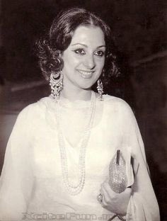  Wish Saira Banu ji a very Happy Birthday 