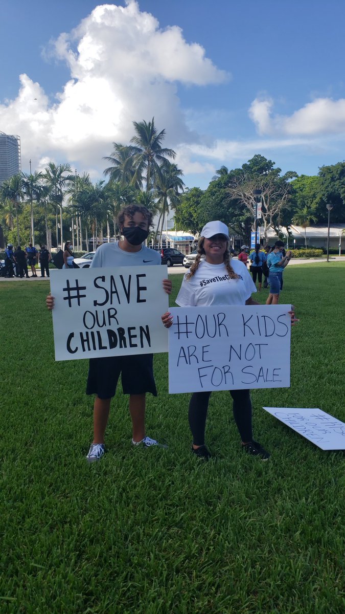 Nurserachel92's tweet photo. A global walk in an effort to bring change and raise awareness of child exploitation, abuse and human trafficking .
This was one of the hundreds of rallies around the country today, bringing more awareness to this situation.
#SaveOurChildren
#freedomforthechildren
#miami https://t.co/55MYFcNPg2