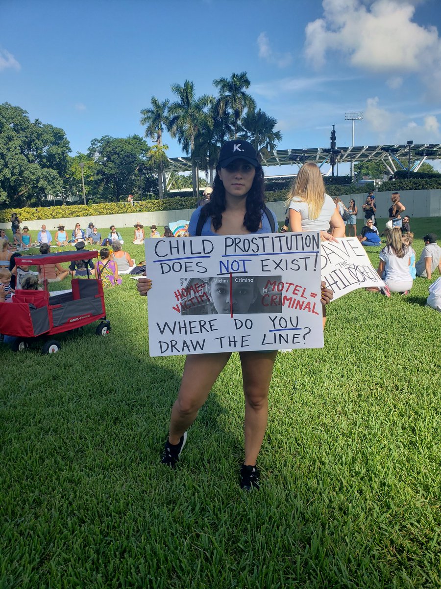 Nurserachel92's tweet photo. A global walk in an effort to bring change and raise awareness of child exploitation, abuse and human trafficking .
This was one of the hundreds of rallies around the country today, bringing more awareness to this situation.
#SaveOurChildren
#freedomforthechildren
#miami https://t.co/55MYFcNPg2