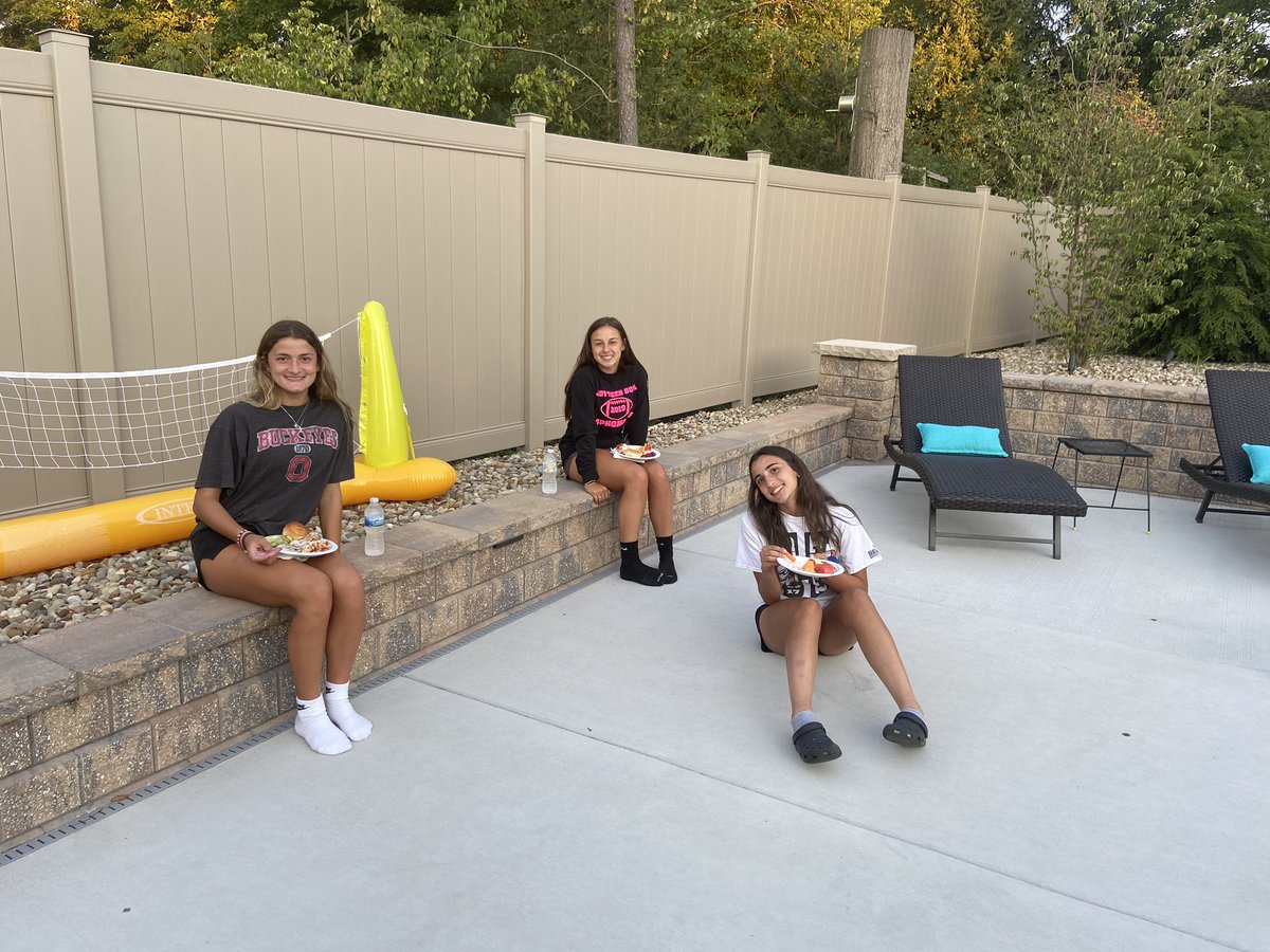 2days til game day!! #teamdinner #socialdistancing