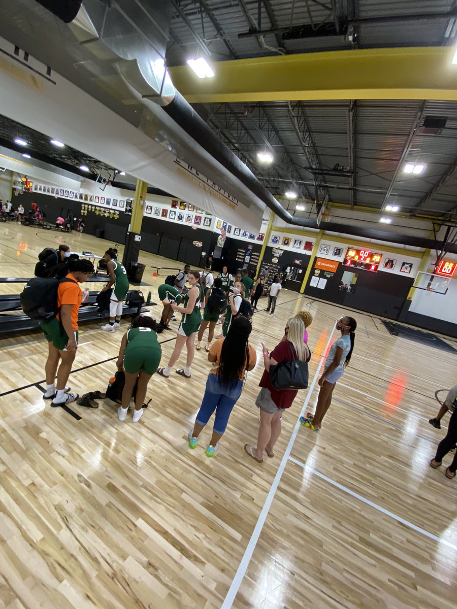 BHall4471's tweet photo. After game aerial shots of @SportsCityU_AAU #BTA #endofthe #road https://t.co/Z3NXNvfGi0