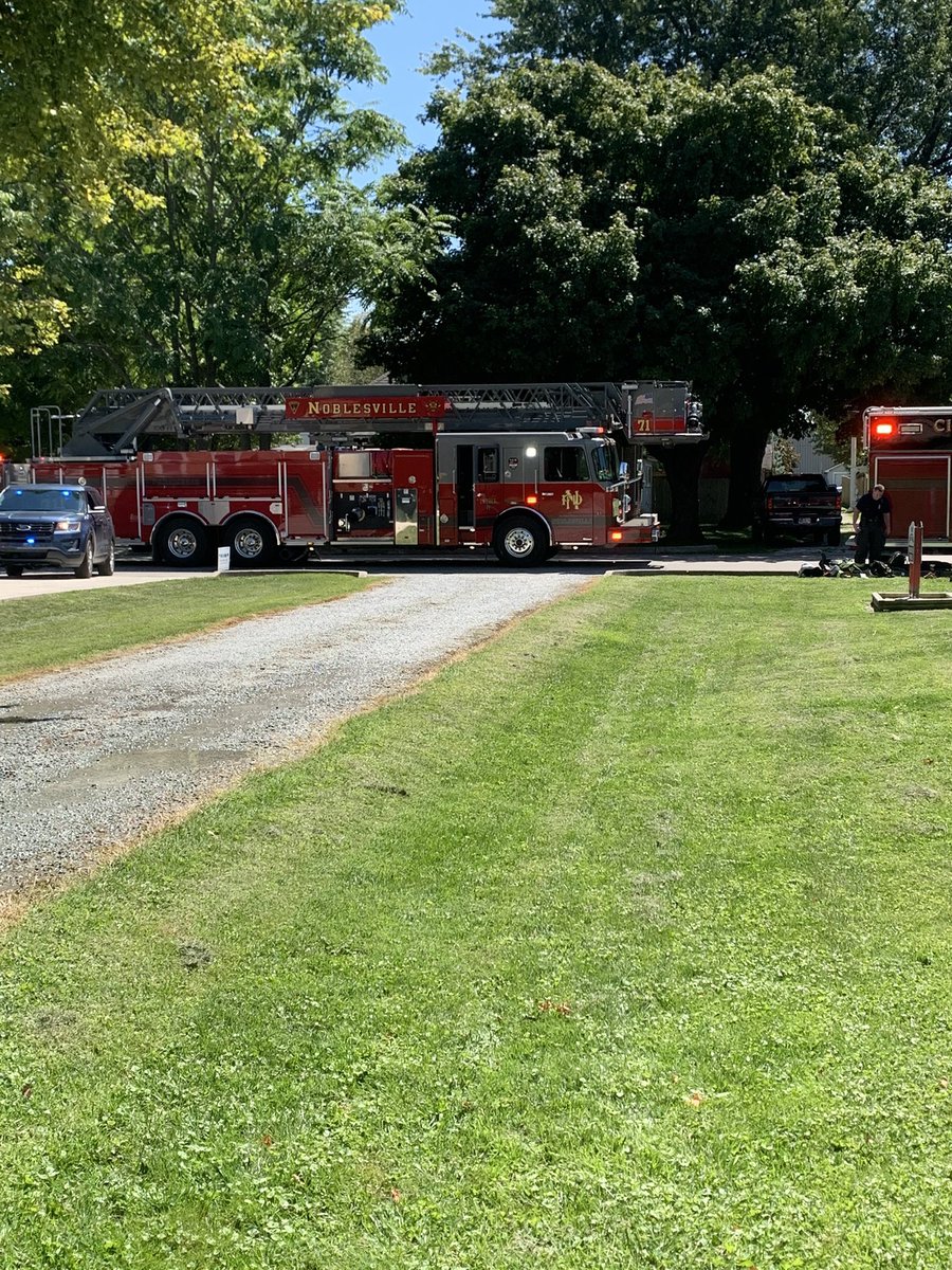 IAFFLocal4416's tweet photo. Team work is the key to success - that was evident this afternoon. Crews from @NoblesvilleFD, @WestfieldFire and @SheridanFire assisted @jacksonfireIN on a working structure fire this afternoon. 

📸: Sheridan Fire Department https://t.co/9PR9sEWfDo