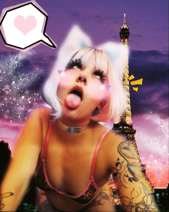 She be ready for that tower https://t.co/eHhzPhLYdf