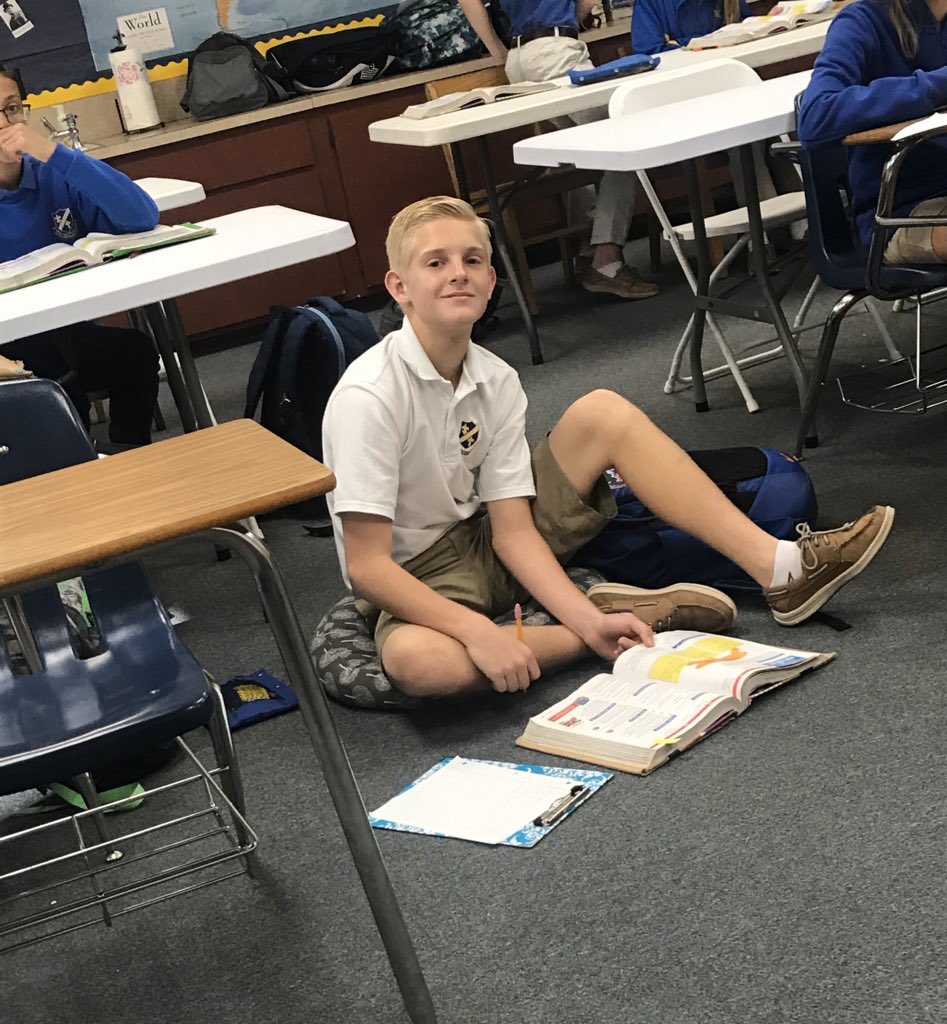 cbdamron's tweet photo. Made it through middle school with my boys; Wednesday we start our next chapter together 💛☘️#2ndmom https://t.co/kSBxhyWjgA