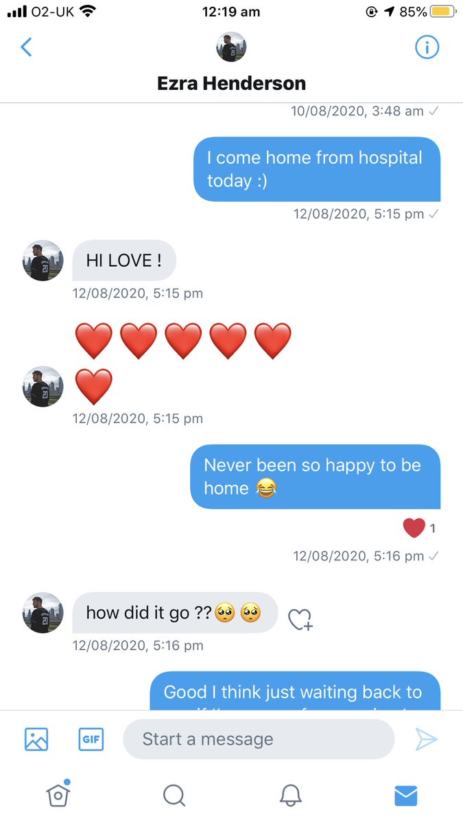 beckyjadee_'s tweet photo. This is the difference between someone who cares about their fans and someone who doesn’t https://t.co/cIdLVgjuMr