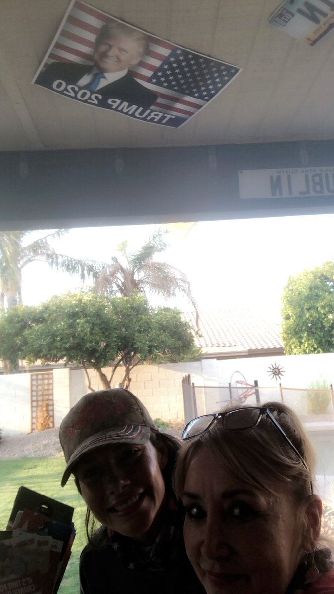 AZTrumplican's tweet image. Round #️⃣2️⃣! Can’t stop, won’t stop! #CactusCalvary 🌵volunteers neighborhood canvassing for @realDonaldTrump &amp;amp; @SenMcSallyAZ with @JosephChaplik to #KeepArizonaRed ! 🇺🇸❤️🇺🇸 #LeadRight 🐘@TeamTrump #2A