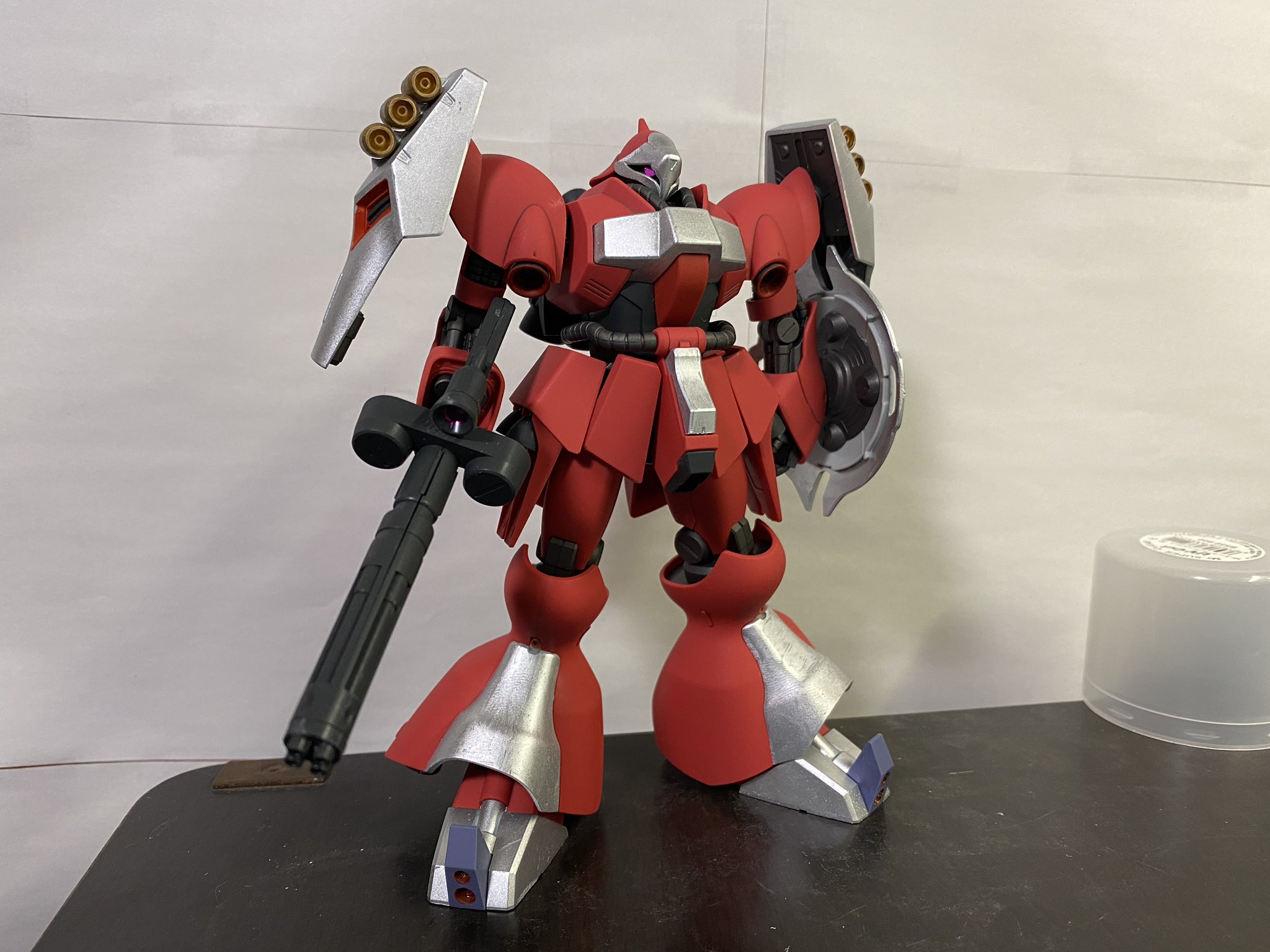 クノティス Hguc ヤクト ドーガ クェス エア専用機 ここまで出来ました 銀と金頑張って塗り塗りしましたwあとは展開したファンネル塗り塗りします T Co Megggf7dg6 Twitter