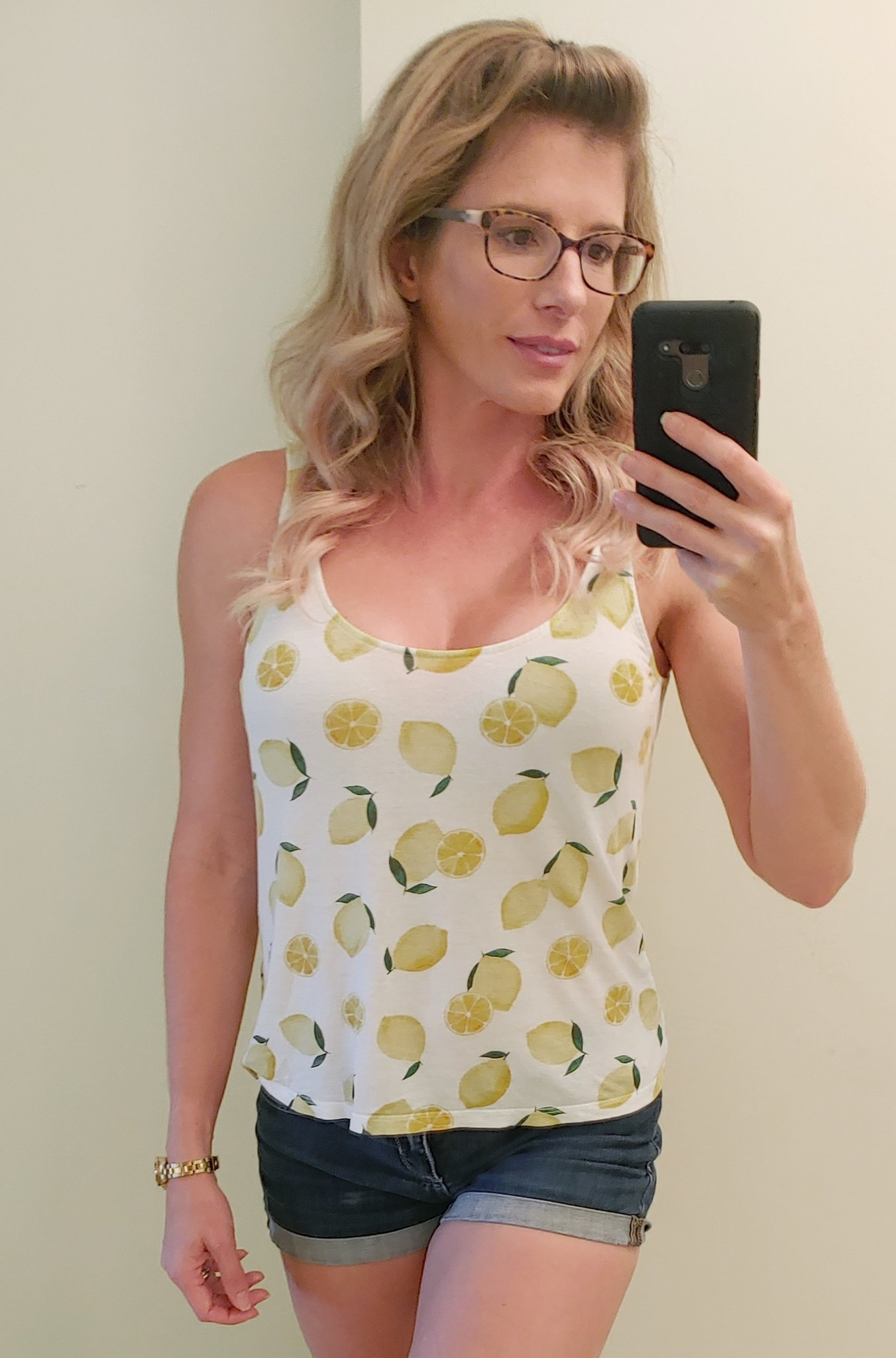 tw-pornstars-corychase-twitter-please-be-patient-with-onlyfans-it