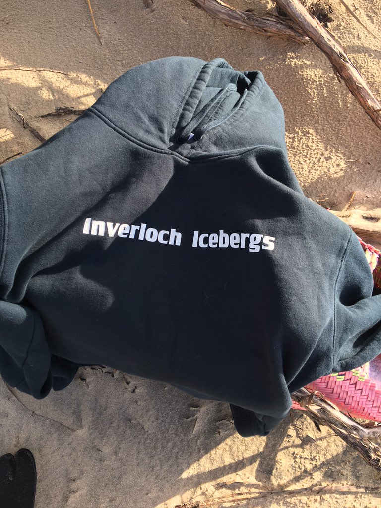 InverlochI's tweet photo. Militant about loving the ocean #swimallthroughtheyear #loveyouinthegoodtimesandthewildtimes https://t.co/bj17WMEEF0