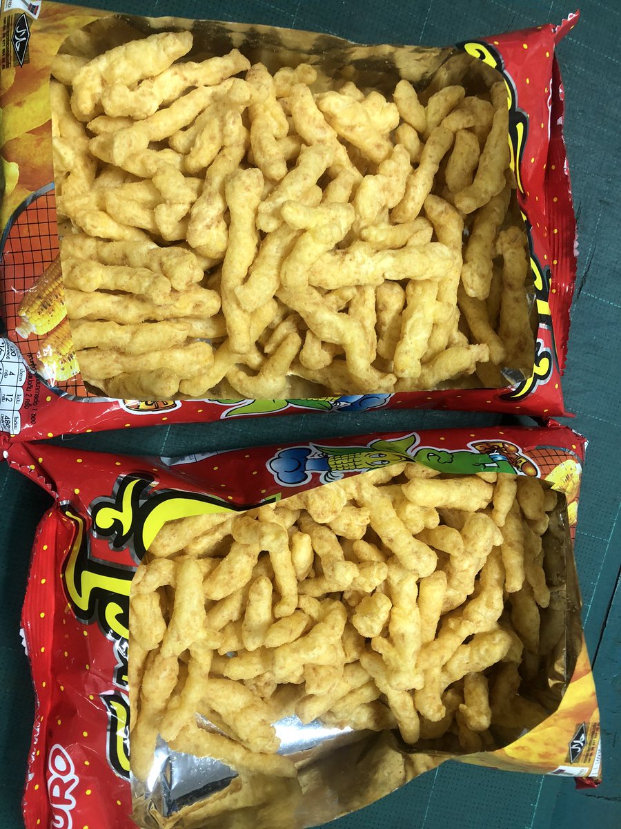 ดีใจที่ทวิสโก้ยังกินได้อยู่ เพราะนี่กินบ่อยมาก ทวิสโก้ 1 ห่อ กินน้ำ 1 ถัง อร่อยหมดจดดูดนิ้ว 55555555