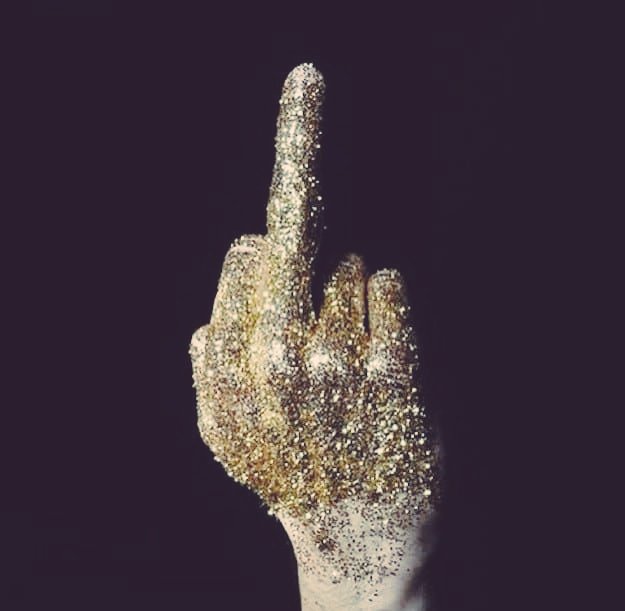 sᴇ ʙᴜsᴄᴀ, ᴠɪᴠᴏ ᴏ̶ ̶ᴍ̶ᴜ̶ᴇ̶ʀ̶ᴛ̶ᴏ̶:
ㅤ*₊㇂ ᴅᴇʀᴇᴋ sᴏʟsᴏɴ㇁
 
 ᜣ ᴅɪᴏs ᴍᴇɴᴏʀ 
 ᜣ ʜɪᴊᴏ ᴅᴇ sᴏʟ ʏ ᴀᴘᴏʟᴏ 
  ᜣ ᴀᴄᴛɪᴠɪᴅᴀᴅ ʀᴇɢᴜʟᴀʀ
  ᜣ ᴏʀᴛᴏɢʀᴀғɪ́ᴀ ᴅᴇᴄᴇɴᴛᴇ 

ᴘᴀʀᴀ + ɪɴғᴏʀᴍᴀᴄɪᴏ́ɴ ᴄᴏɴᴛᴀᴄᴛᴀʀ ᴄᴏɴᴍɪɢᴏ › #freerol.