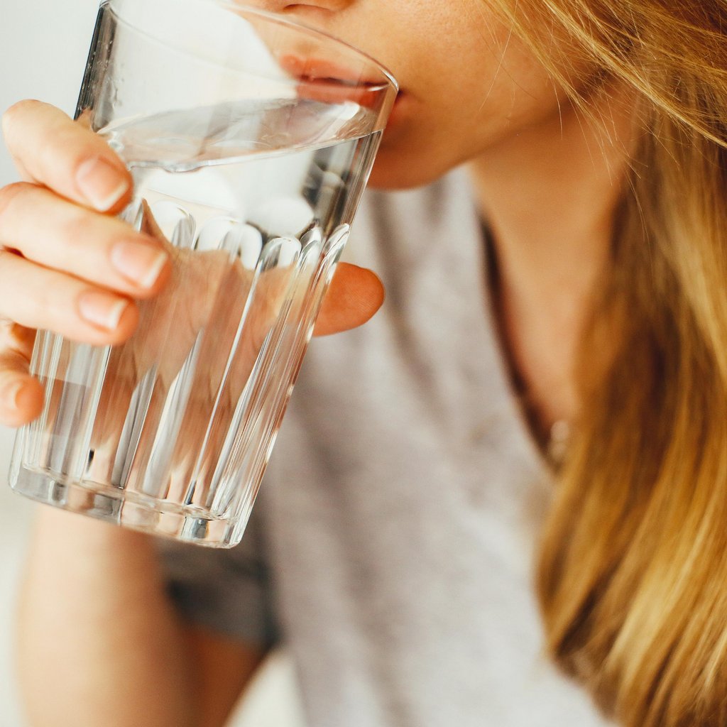 Pro_Reflexology's tweet image. For those of you that are back in your treatment rooms - how are you finding it?

We&apos;re finding breaks and water throughout the day are essential at staying well under the restrictions.

What other tips would you add to this? The weekend is most certainly needed in our eyes 😴