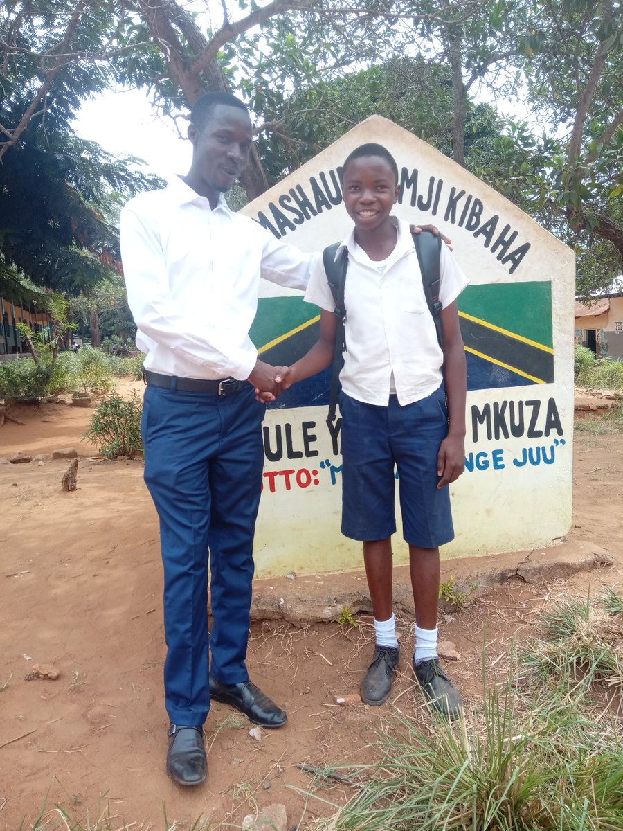 onlinedoctortz's tweet photo. Tunapanda mbegu ya ushindi kwa taifa la sasa na kesho. #ElimuNaAfyaSilahaMuhimuKwaNdotoZetu #Videa https://t.co/fZiJb5CqDT