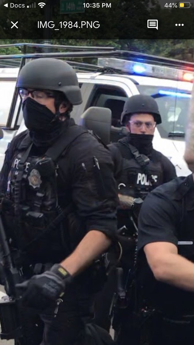 AlmndMilkLuvr's tweet image. Y’all I recognize some of these officers. They’re frequent brutalizers. Regularly seen smiling in peoples faces as they brutalize them. They seem pretty masked up tonight but here’s some more easily identifiable photos. Y’all bout to lose your jobs. 
#dpdactivity #DenverProtests