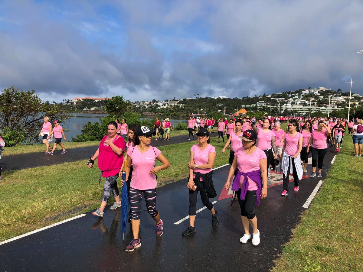 Record battu pour la Nouméenne OPT. La célèbre course en faveur de la lutte contre le cancer du sein a réuni ce matin près de 4000 participantes, très motivées. la1ere.francetvinfo.fr/nouvellecaledo…
