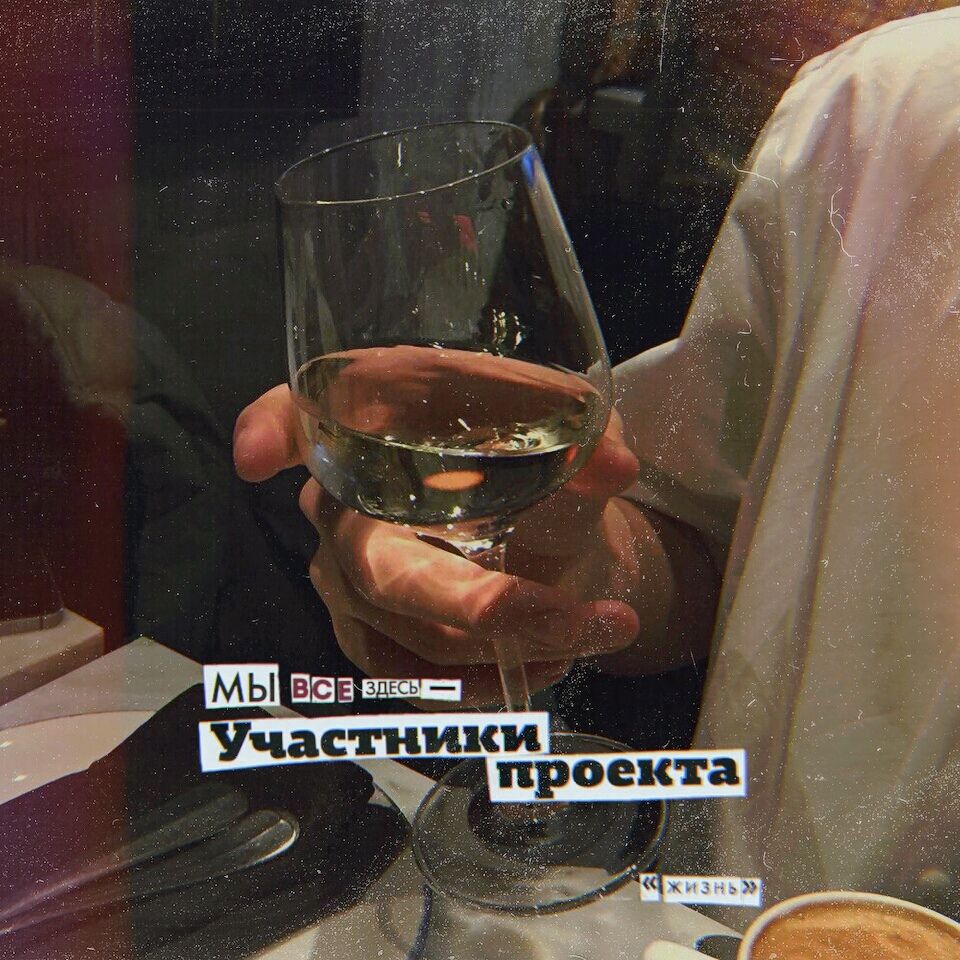 gFeBvm31's tweet photo. ~ утро доброе, лента ~

дождь. темно. всё серое.

иду пить какао и читать фанфики📖☕ https://t.co/lBmZ8s0MtI