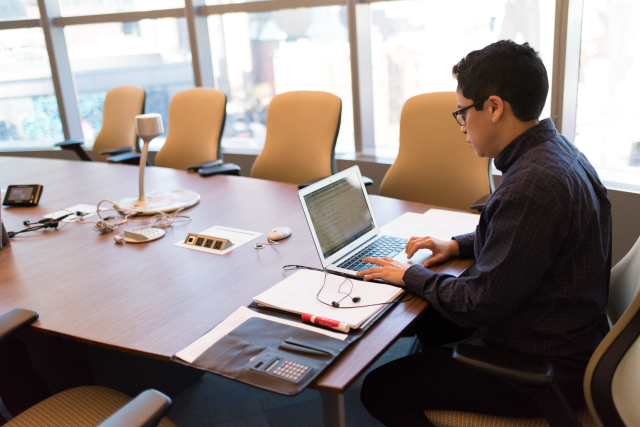 marouneid's tweet photo. #Riverbed is adding new cloud-based offerings into its arsenal of Riverbed #ApplicationAcceleration Solutions, built to #accelerate #Microsoft collaboration, productivity and video streaming applications. More here: #SaaSAcceleration @riverbed @APMdigest https://t.co/5xzBJMBogf https://t.co/EZ6XslRfmN