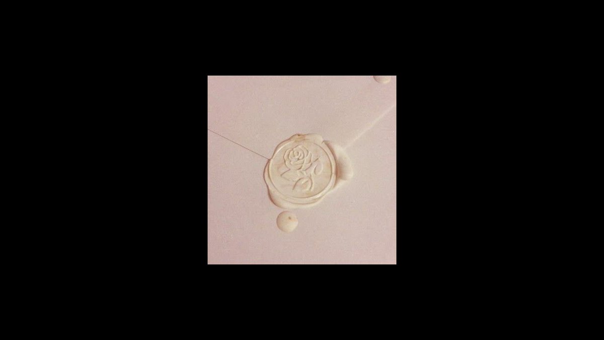 ㅤ              ｡ﾟ•┈୨🍓୧┈•ﾟ｡

          𝘓𝘰𝘰𝘬 𝘢𝘵 y̲o̲u̲
     🍓𝕤𝕥𝕣𝕒𝕨𝕓𝕖𝕣𝕣𝕪 𝕓𝕝𝕠𝕟𝕕𝕖🍓
         𝓕𝓲𝓮𝓵𝓭𝓼 𝓻𝓸𝓵𝓵𝓲𝓷𝓰 𝓸𝓷
       ꒰ 𝐈 𝐥𝐨𝐯𝐞 𝐢𝐭 ꒱
          𝚠𝚑𝚎𝚗
          𝚢𝚘𝚞 ˗ˏˋ 𝐜𝐚𝐥𝐥 𝐦𝐲
                          𝐧𝐚𝐦𝐞 ˎˊ˗

ㅤ