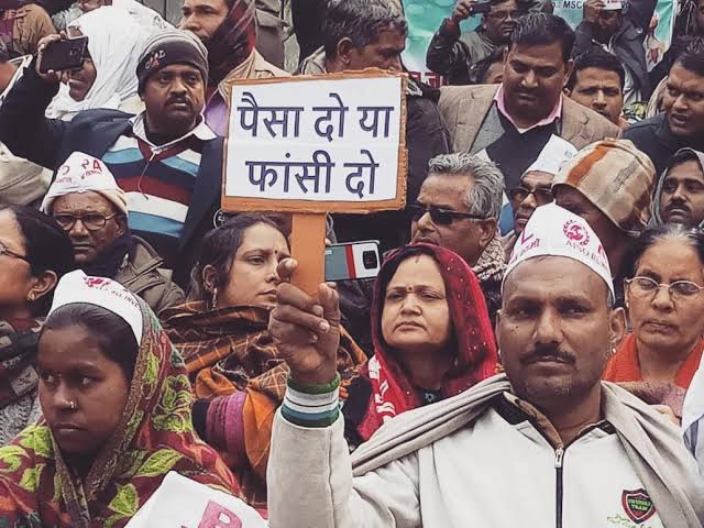 Dharmve29849893's tweet photo. We want justice . Plz return our money back #PACLkiBaat @Swamy39 @narendramodi @PMOIndia https://t.co/ttpD6FHRcu