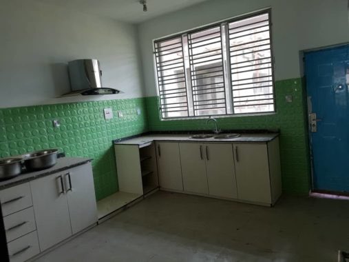 emptycribs's tweet photo. 3 bedroom terrace duplex with all bedrooms en-suite at Arepo

Comes with a BQ

Visit: https://t.co/1cBDC5i4Dj 

You can also list for FREE

#Homes #RealEstate #Arepo #Scenery #Lagos  #Abuja #Arepo #EstateAgent #ForSale #ToLet #Houses #Property #StaySafe #SundayMotivation #BBNajia https://t.co/5Gpw3CZnmc