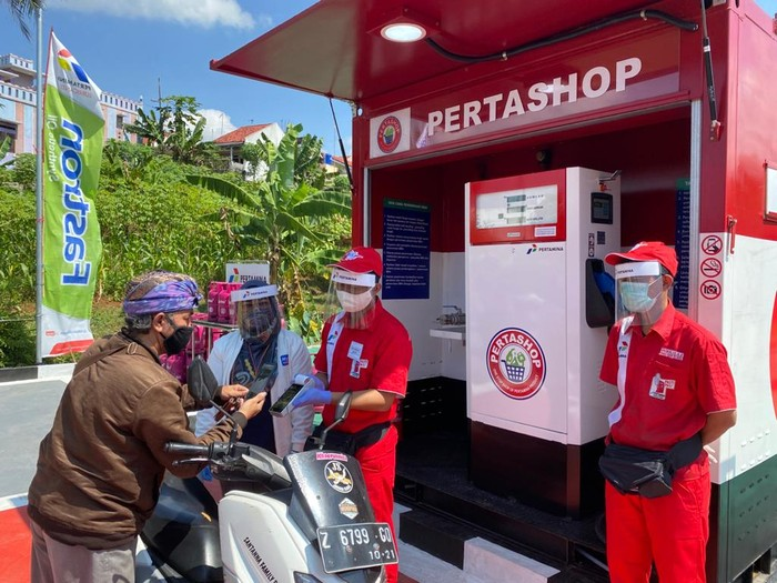 Seputar_Energi_'s tweet photo. Konsumsi BBM Kembali Normal, Tetap jaga kesehatan lingkungan dengan gunakan BBM beroktan tinggi

https://t.co/q0O5QKf92A

#BBMberkualitas https://t.co/RhOWDCta7j