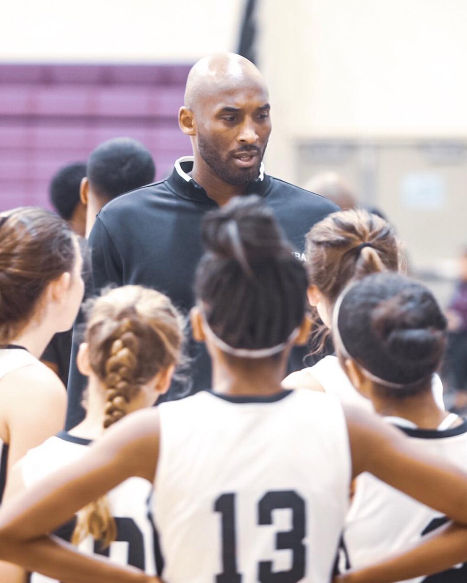 LakerFilmRoom's tweet photo. Thank you for inspiring a generation of Laker fans to try our best at whatever it is we set out to do, and for showing us the value of sharing what's learned along the way with the next generation, so that they may reach even greater heights. Mamba forever. https://t.co/urZzdwyzMH