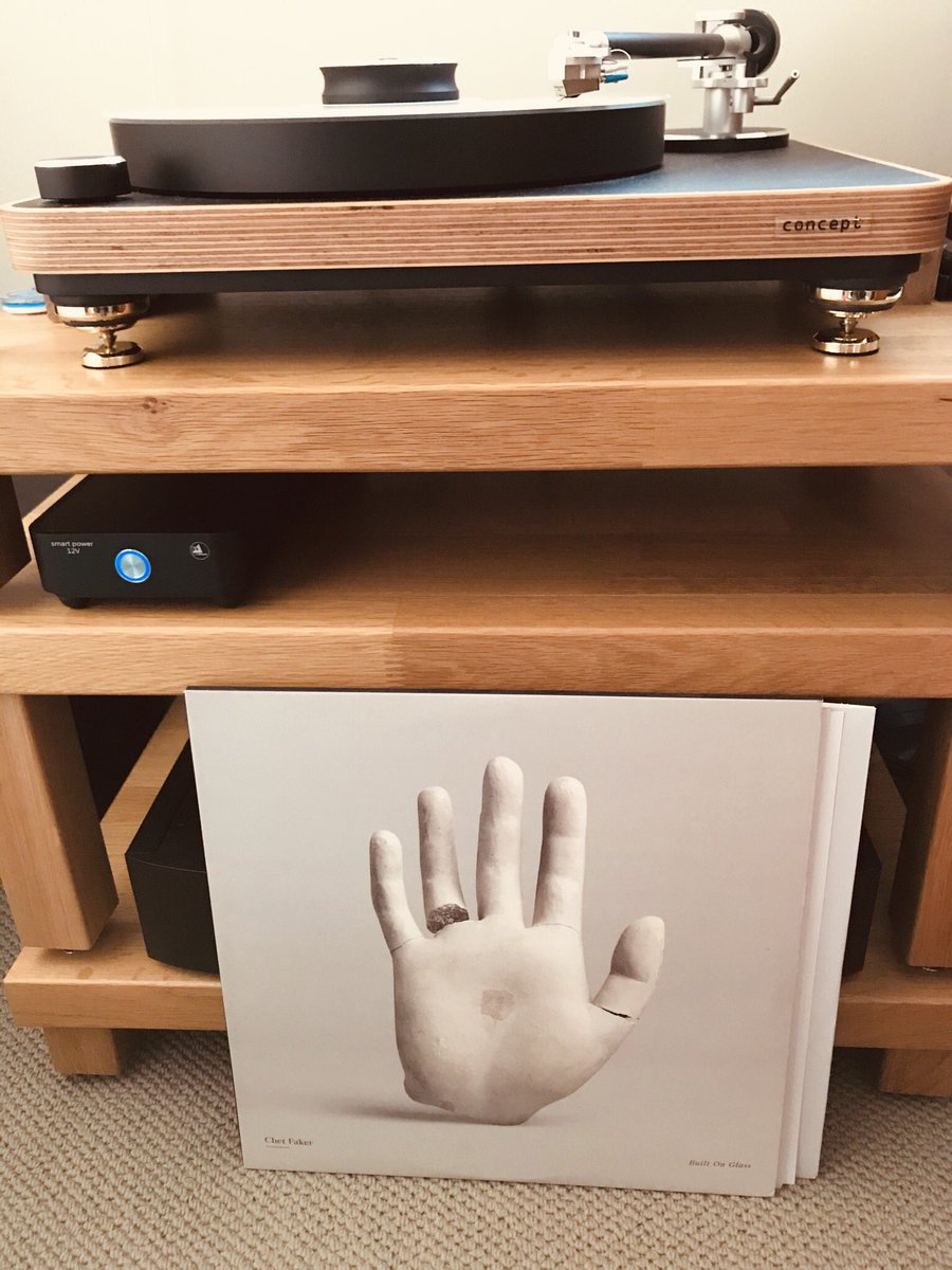jarrod_brook's tweet photo. #nowspinning @nick_murphy #BuiltOnGlass https://t.co/cbmAsfwhdM