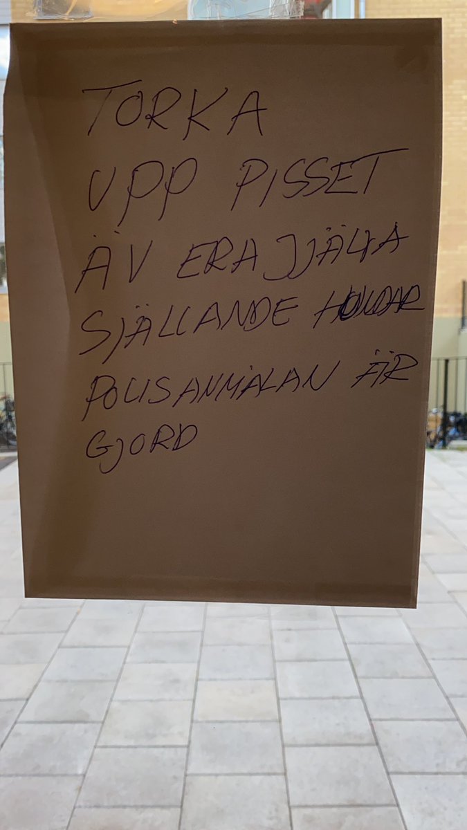 MariaNoord's tweet photo. Härliga grannar https://t.co/JyileI3367