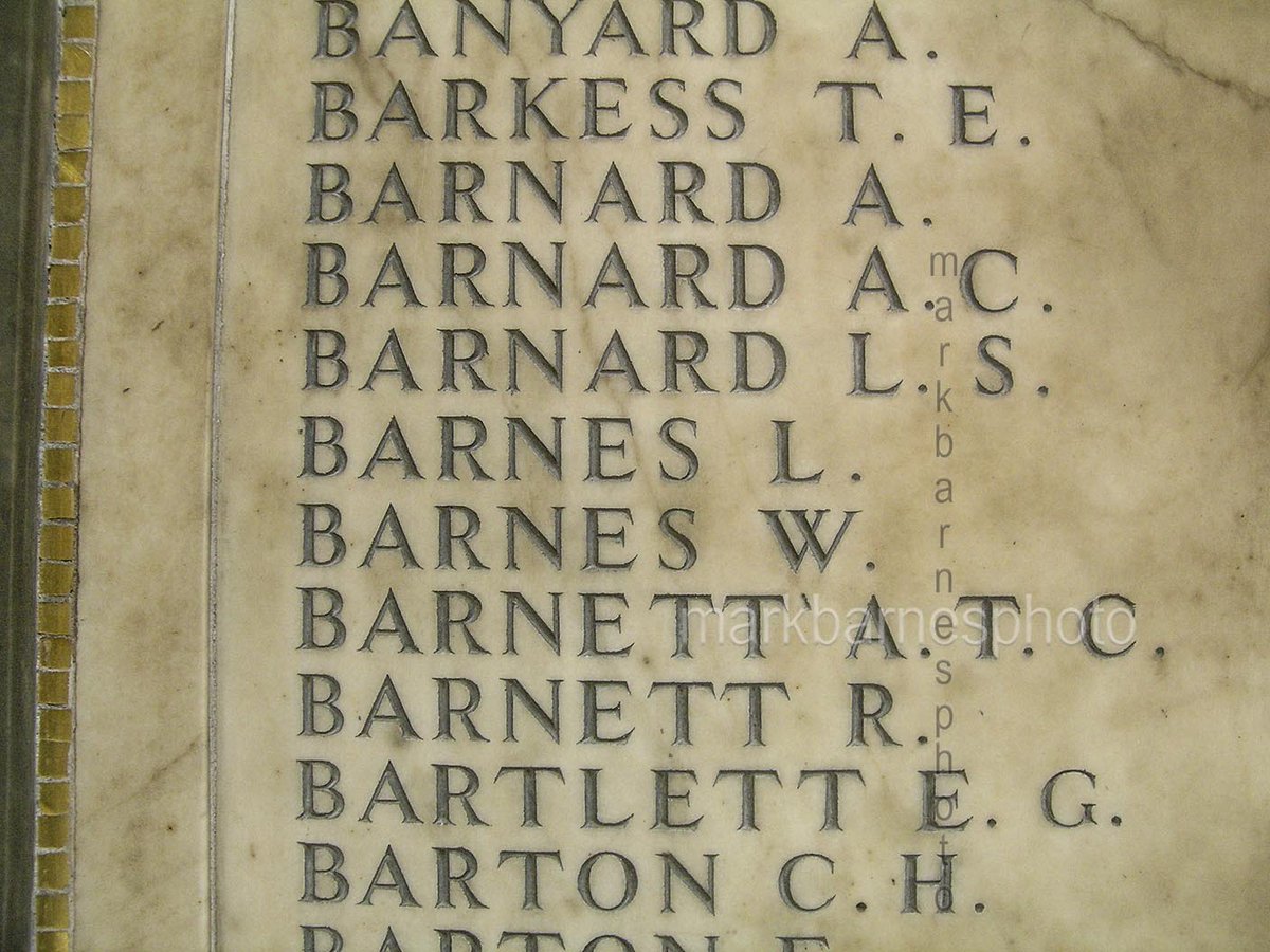 Les is remembered on the Stoke Newington war memorial. I have his 1914-15 Star and a Princess Mary tin, but this may have been my grandfather's. Les's name is two up from 16 yr old Robert Barnett (buried at Rifle House cem). They lived near each other.