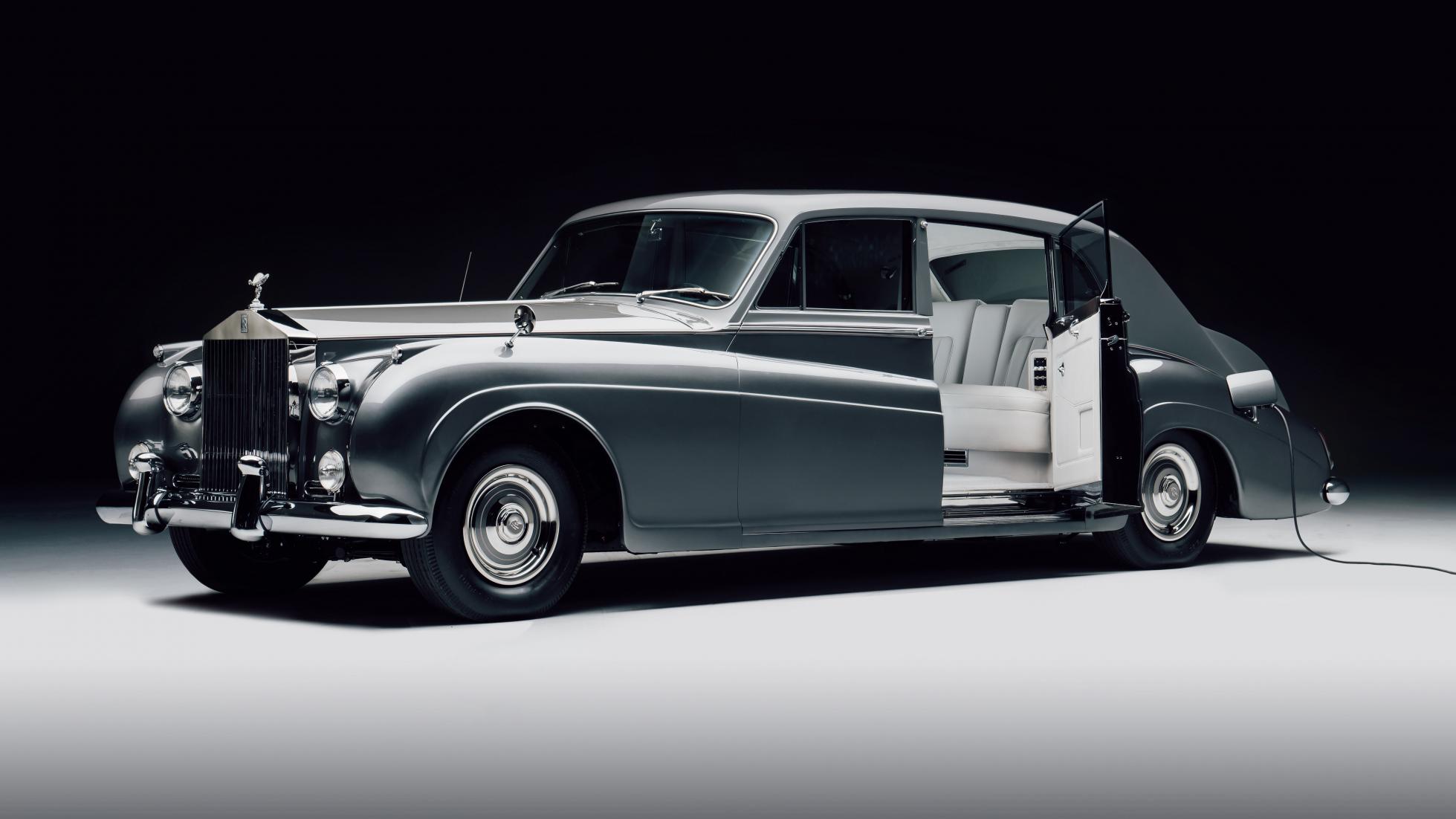 Đánh giá RollsRoyce Top Gear 2023