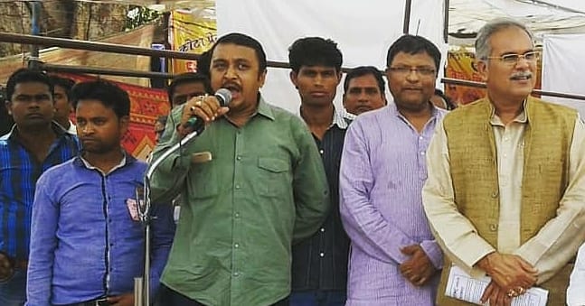 larasangharsh's tweet image. माननीय मुख्यमंत्री जी छ.ग. शासन एवम हमारे लारा संघर्ष के प्रणेता आदरणीय @bhupeshbaghel जी को जन्मदिन की हार्दिक शुभकामनाएं।

#HBDBhupeshBaghel