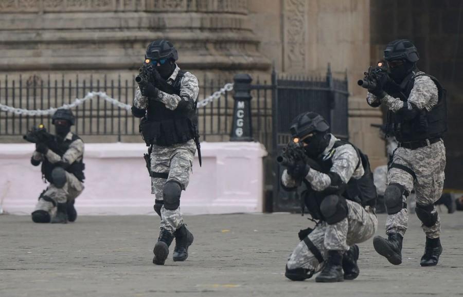 DefenceDirect's tweet image. &quot;The Few, The Fearless&quot;. Indian Navy&apos;s MARCOS are termed as the &quot;Dadiwala Fauj&quot; meaning the &quot;Bearded Army&quot; by terrorists because of their bearded disguise in civil areas.

#IndianNavy #Marcos #MarineCommandos