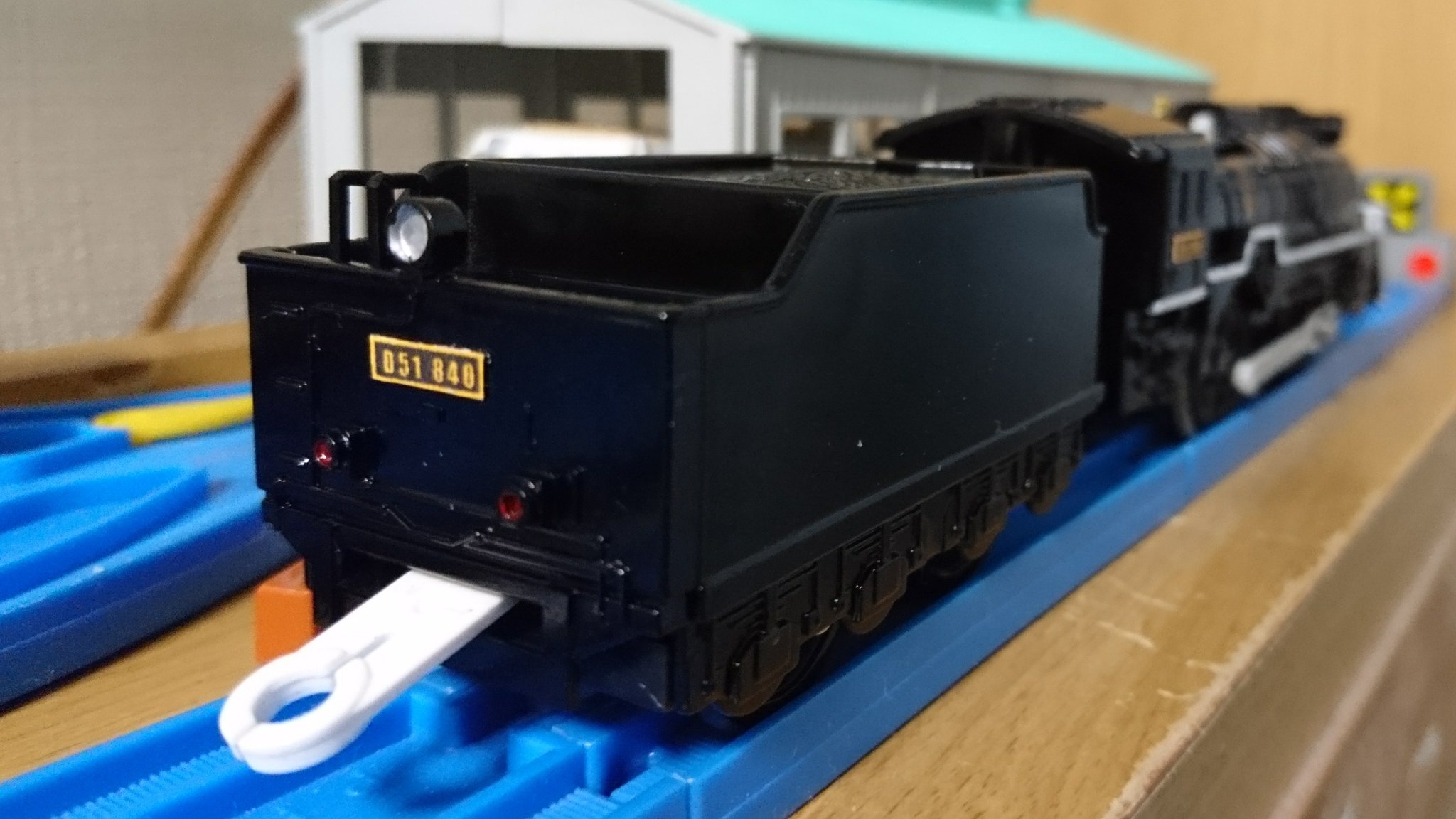 珱涼 改造プラレール D51 840 吹 完成です D51ながら入替機であった為デフがなく 大きな手摺が特徴です 入替機なので前面連結器を取り付けました 1967年の姿です 秋アニメ レヱル ロマネスク に登場するということ