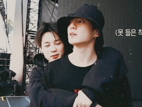 A thread of 13 of the visual reasons I support  #Jikook. Add the sounds and stories that go with them and the only rational thing I can do is support them.