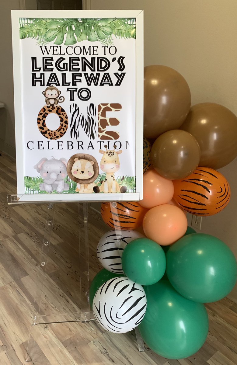 LRiliece_Events's tweet photo. We absolutely LOVED styling Legend’s Halfway to ONE Safari Celebration! Isn’t he the cutest in his custom Safari outfit? Happy 1/2 birthday Legend!!
Contact us for your next celebration! 
#halfbirthday #HalfWayToOne #6monthsold #safarithemedparty #safarichic #safaritheme https://t.co/F3Ti3ZDAin