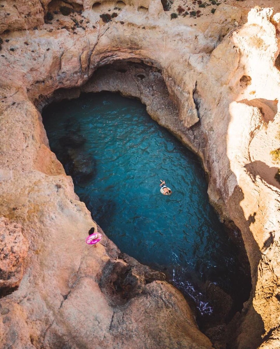 𝗖𝗮𝗿𝘃𝗼𝗲𝗶𝗿𝗼, 𝗣𝗼𝗿𝘁𝘂𝗴𝗮𝗹 🇵🇹
(@ExploresMathias 📸)